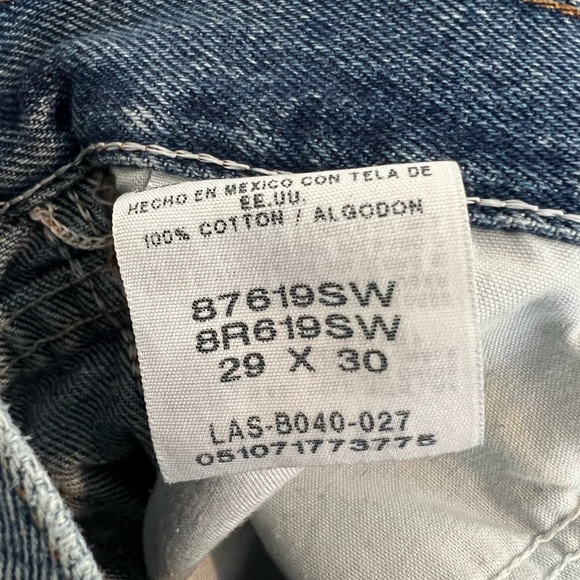 RUSTLER CUT OFF JEAN SHORTS - Picture 3 of 3